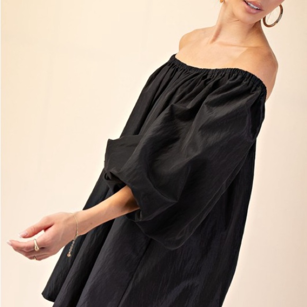 🖤JUST ARRIVED🖤 Elegant Off-Shoulder Dress - Picture 4 of 6